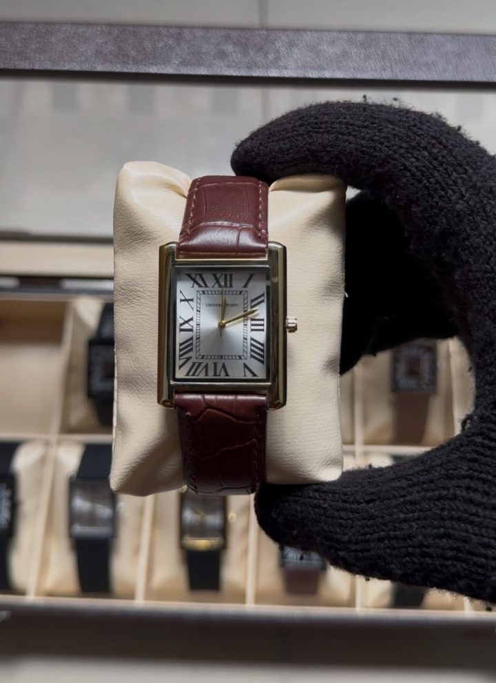 Golden dial and brown leather belt - Luxury Tank Watch