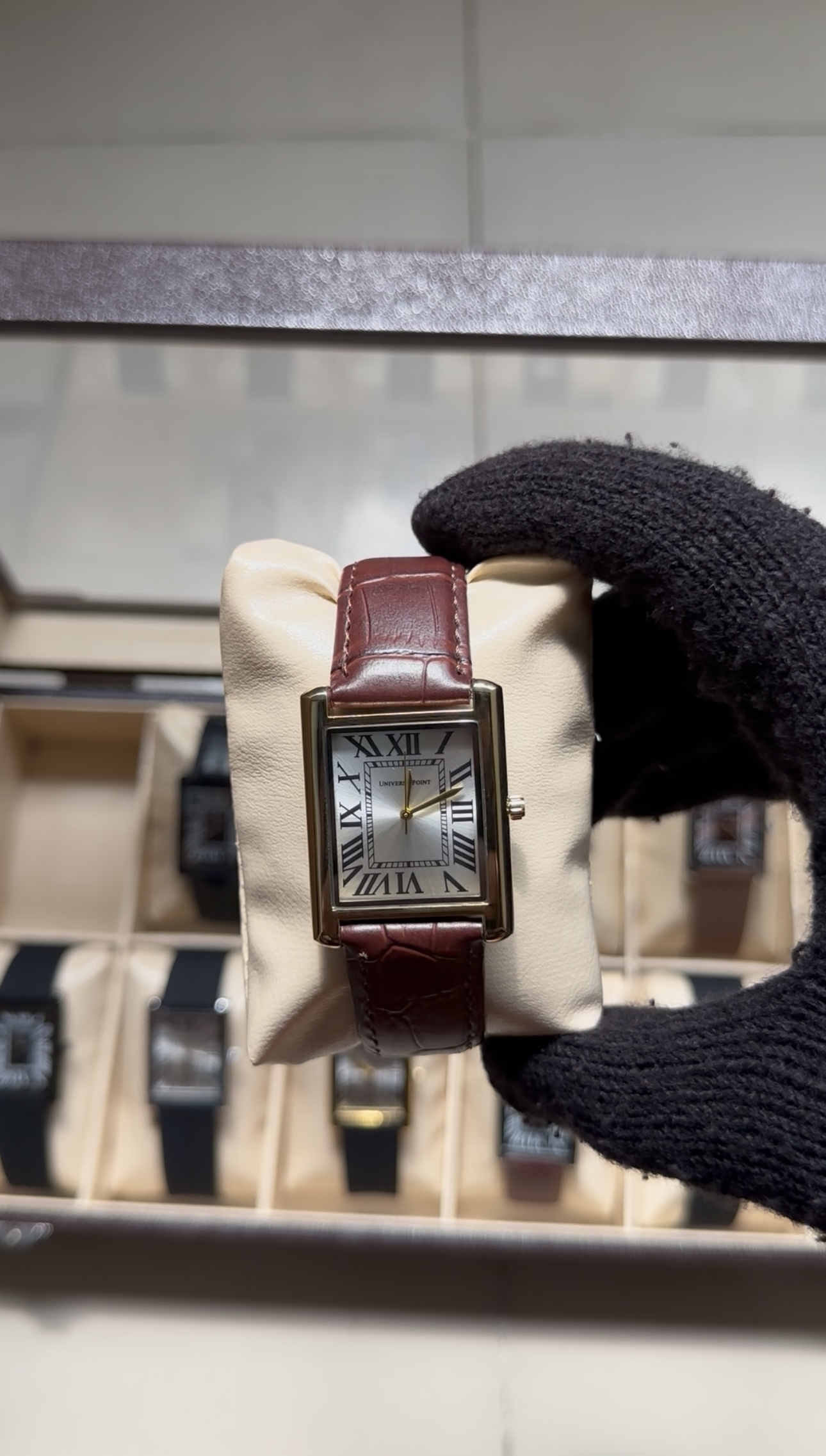 Golden dial and Brown Leather belt - Luxury Tank Watch - Image 2