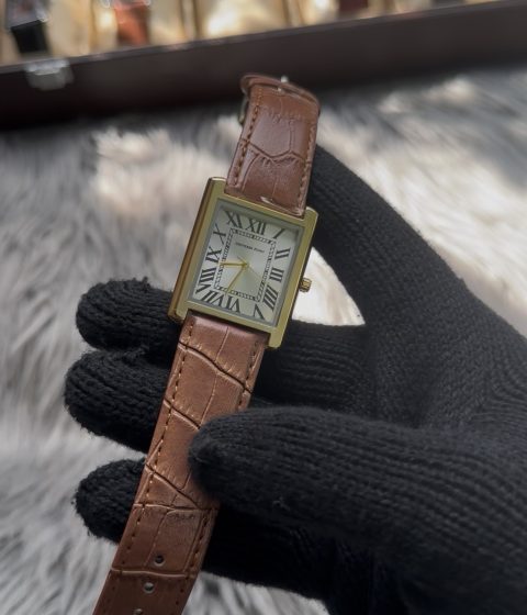 Golden dial & Golden Leather belt luxury tank watch