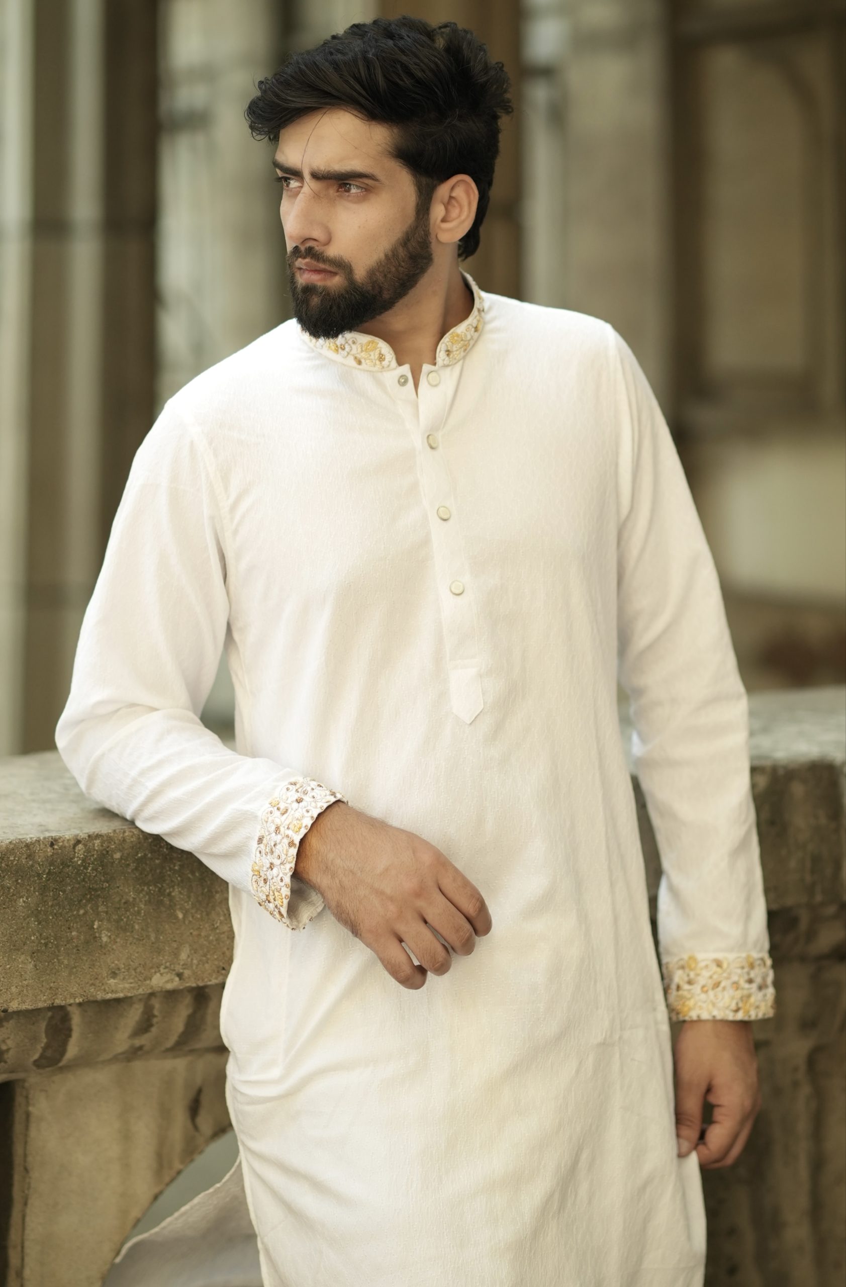 White Zardosi Hand Embroidery Kurta