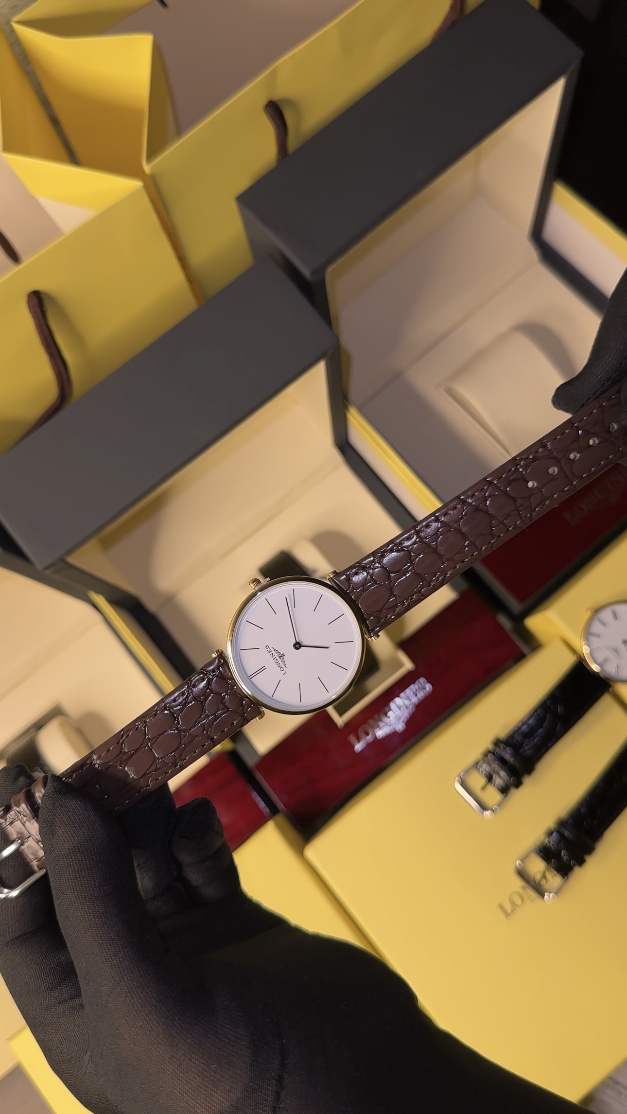White & Golden border and Leather With Longines Orginal box - Image 3