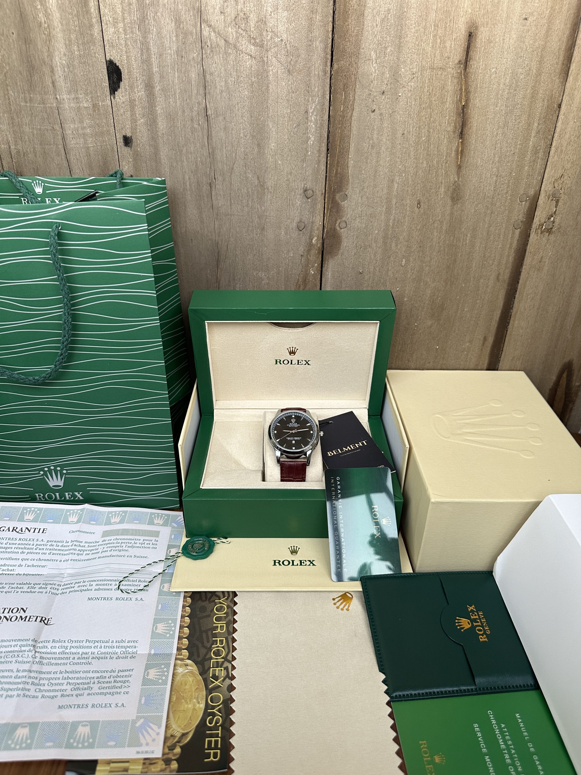 Black & Burgundy Strap  Rolex Oyster - Date Just - Image 3